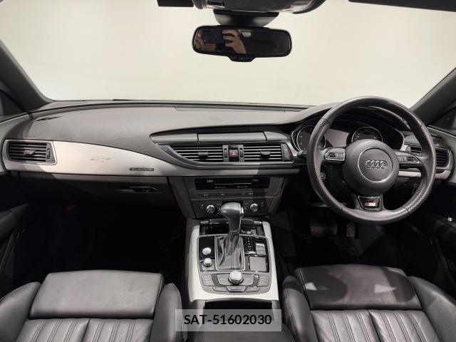 Audi A7 2013-01 8010948-5