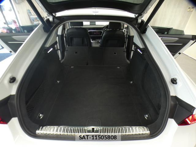 Audi A7 2019-09 8011890-8