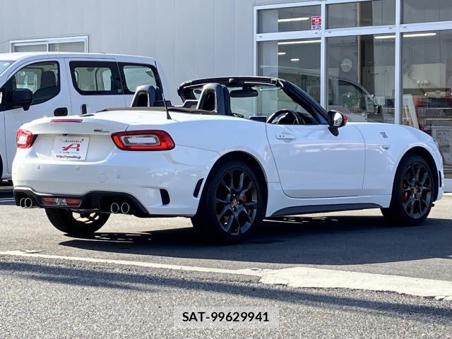 Abarth 124 Spider 2018-03 8003097-13