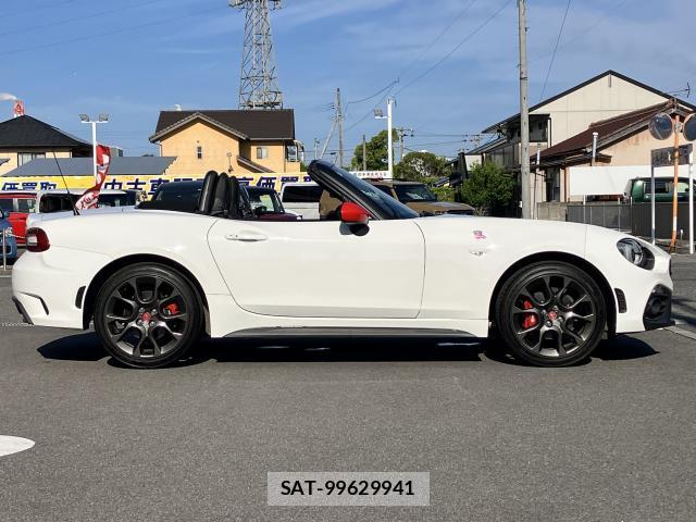Abarth 124 Spider 2018-03 8003097-3