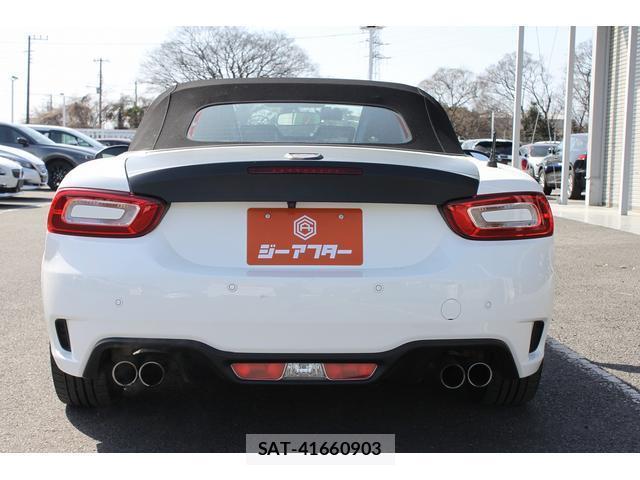 Abarth 124 Spider 2017-03 8008608-15
