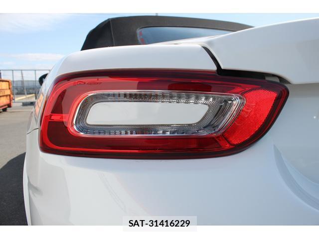 Abarth 124 Spider 2016-11 8008612-2