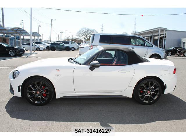 Abarth 124 Spider 2016-11 8008612-6
