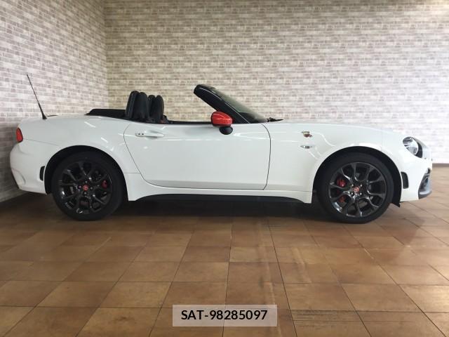Abarth 124 Spider 2018-12 8011134-9