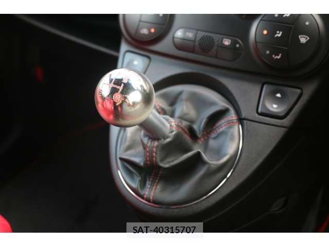 Abarth 500 2012-03 8011733-15
