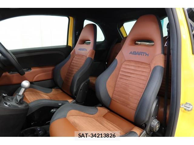 Abarth 595 2022-10 8004047-10