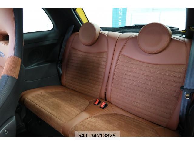 Abarth 595 2022-10 8004047-13