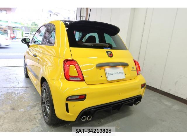 Abarth 595 2022-10 8004047-5