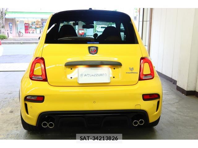 Abarth 595 2022-10 8004047-6