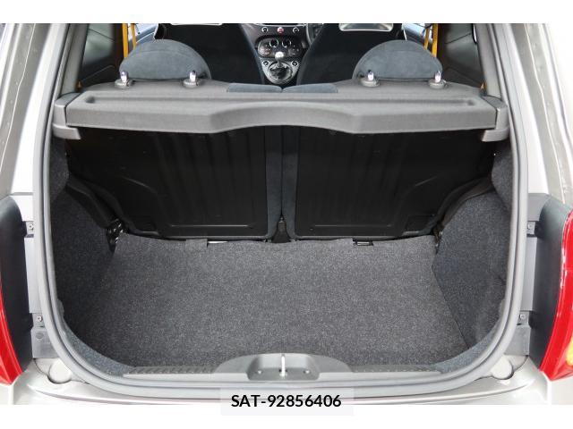 Abarth 595 2022-12 8004048-18