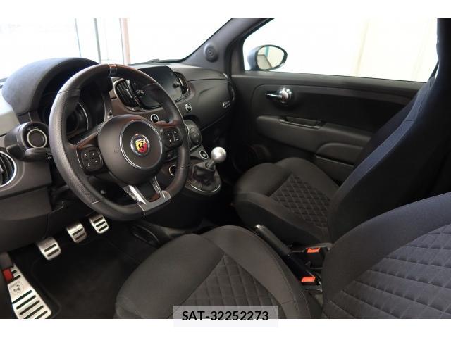 Abarth 595 2024-08 8004049-11