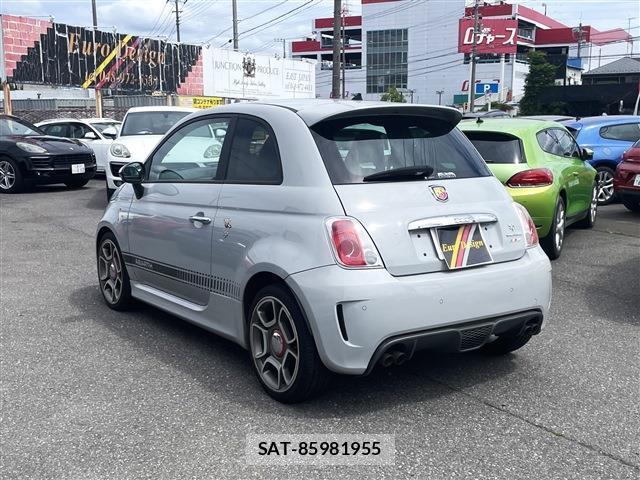 Abarth 595 2013-12 8004695-14