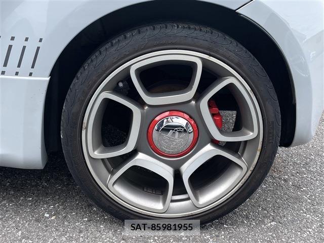 Abarth 595 2013-12 8004695-19