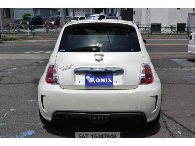 Abarth 595 2015-04 8006225-1