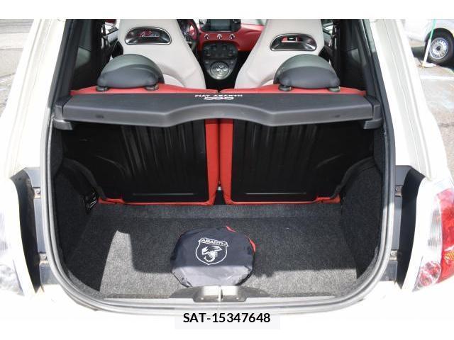 Abarth 595 2015-04 8006225-18