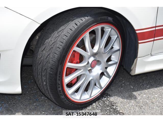 Abarth 595 2015-04 8006225-8