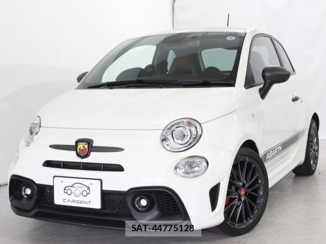 Abarth 595 2022-08 8006525-0