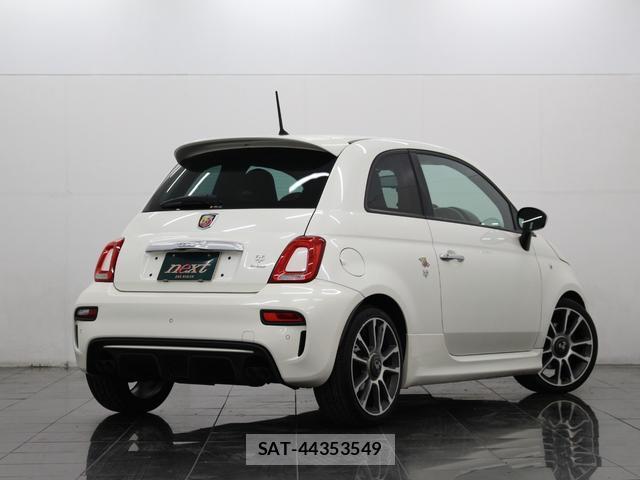 Abarth 595 2017-06 8007838-1