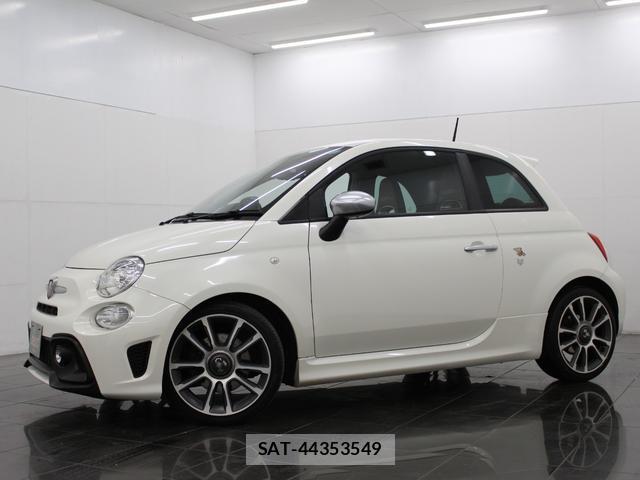 Abarth 595 2017-06 8007838-15