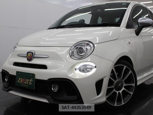 Abarth 595 2017-06 8007838-17
