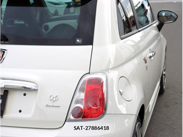 Abarth 595 2015-11 8008415-14