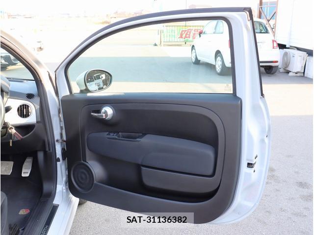 Abarth 595 2018-01 8008416-15
