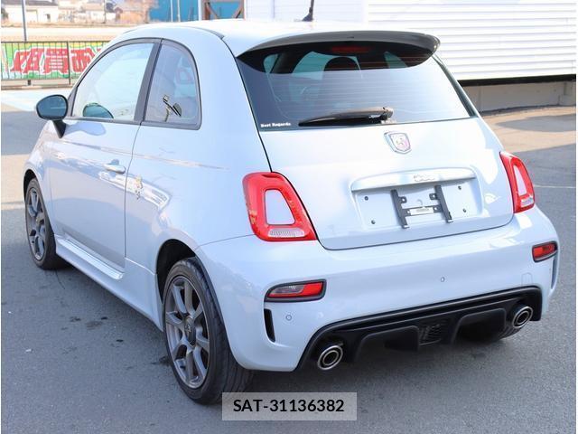 Abarth 595 2018-01 8008416-6
