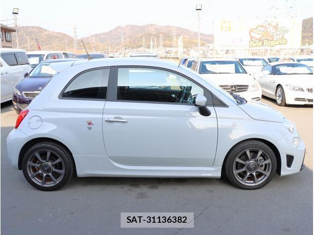 Abarth 595 2018-01 8008416-9