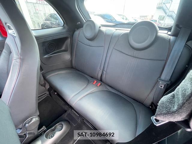 Abarth 595 2014-06 8008428-16