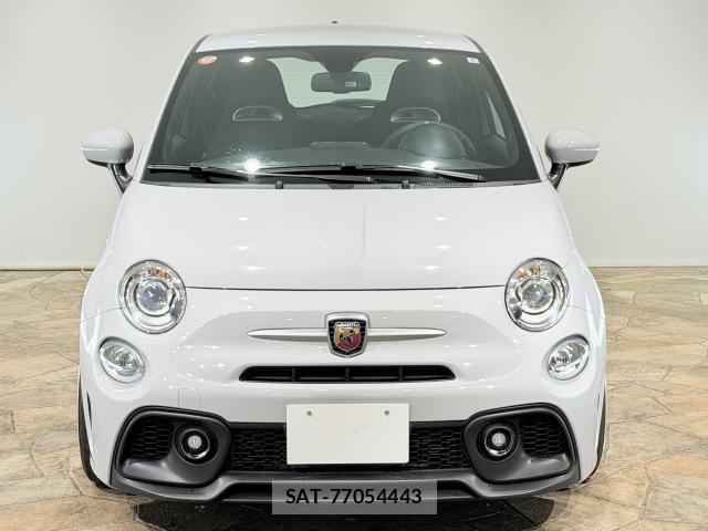 Abarth 595 2022-02 8010959-1