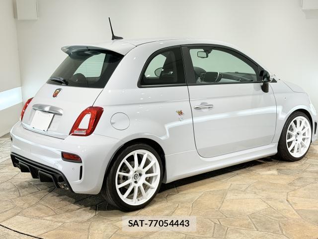 Abarth 595 2022-02 8010959-2