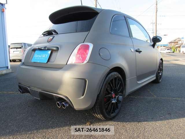 Abarth 595 2016-09 8010998-11