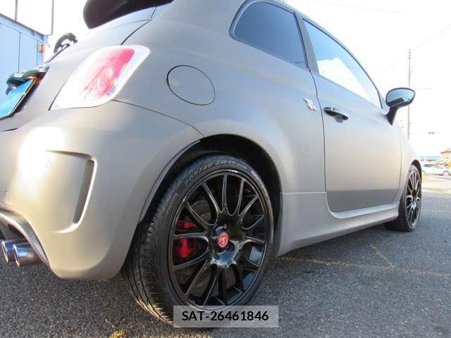 Abarth 595 2016-09 8010998-12