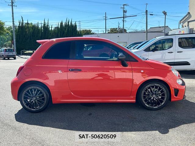 Abarth 595 2025-04 8012582-7