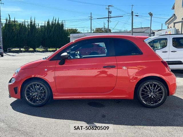Abarth 595 2025-04 8012582-8