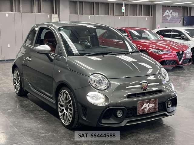 Abarth 595 2018-03 8012627-12