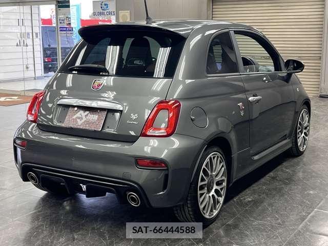 Abarth 595 2018-03 8012627-14