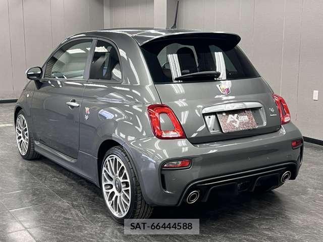 Abarth 595 2018-03 8012627-15