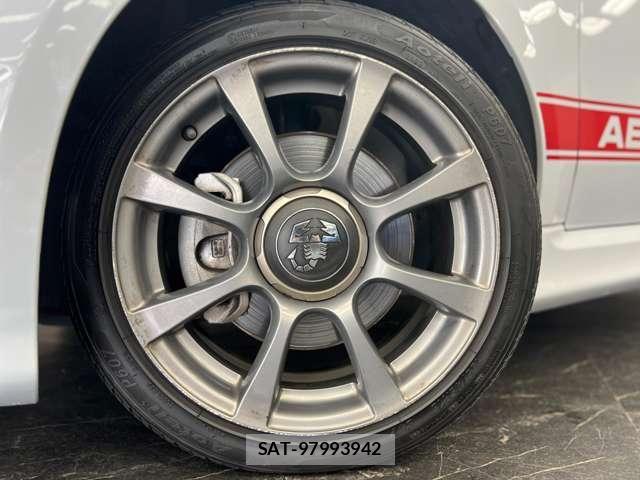 Abarth 595 2018-06 8012632-10