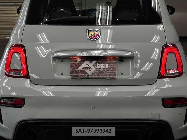 Abarth 595 2018-06 8012632-14
