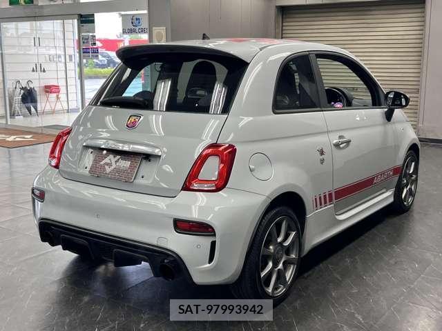Abarth 595 2018-06 8012632-17