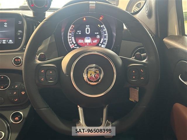 Abarth 595 2022-01 8006442-17
