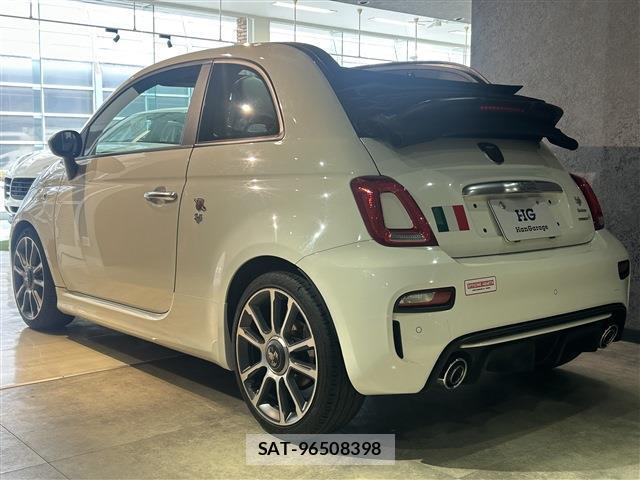 Abarth 595 2022-01 8006442-8