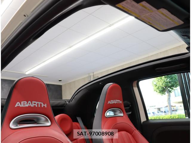 Abarth 595 2019-02 8007387-17