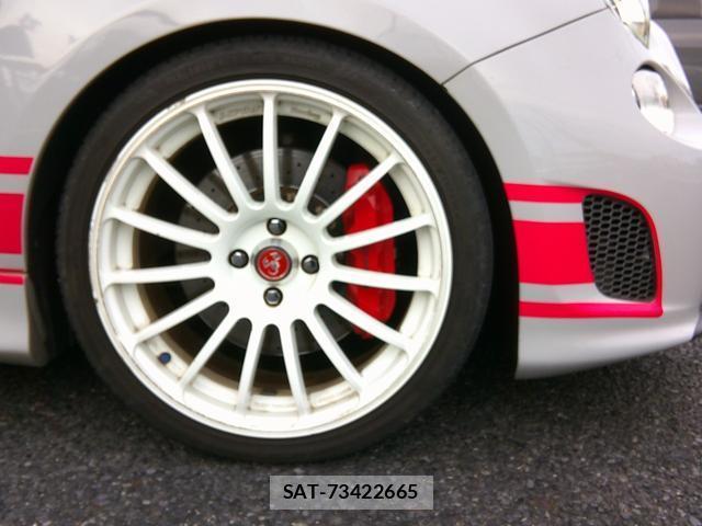 Abarth 595 2013-05 8008729-10