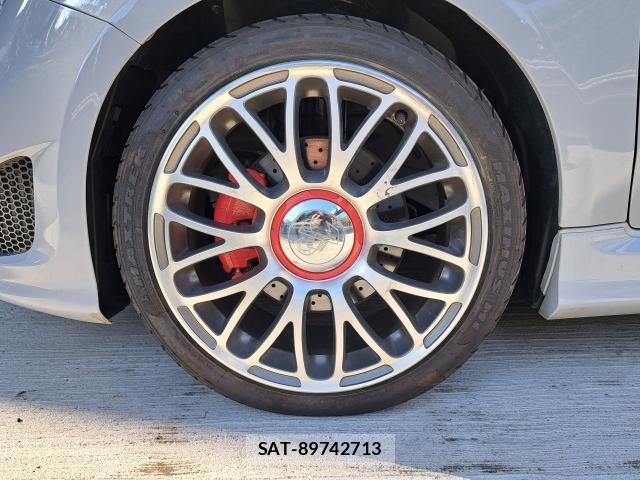 Abarth 595 2016 8009835-11