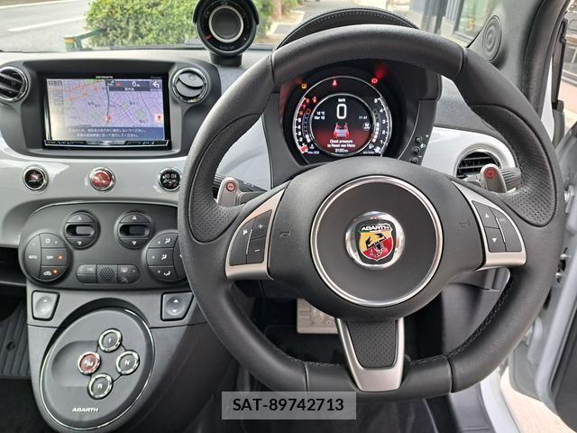 Abarth 595 2016 8009835-15