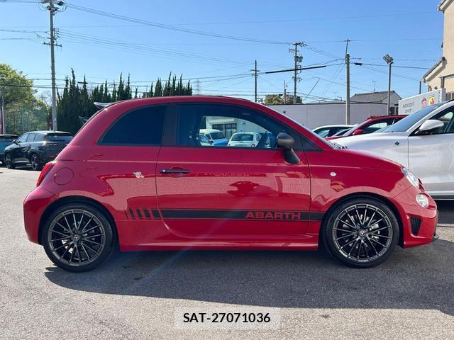 Abarth 595 2024-11 8012581-7