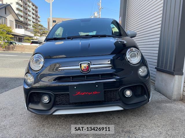 Abarth 695 2020-04 8011947-4