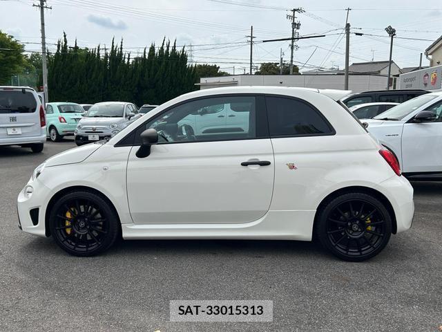 Abarth 695 2025-02 8012585-9